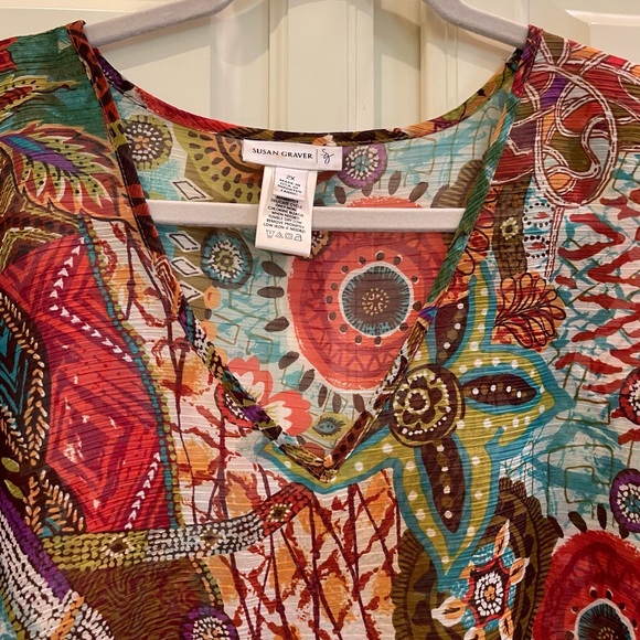 Susan Graver Batwing V-Neck Printed Scarf Top 2X (22-24) Multi-Color - Picture 3 of 9